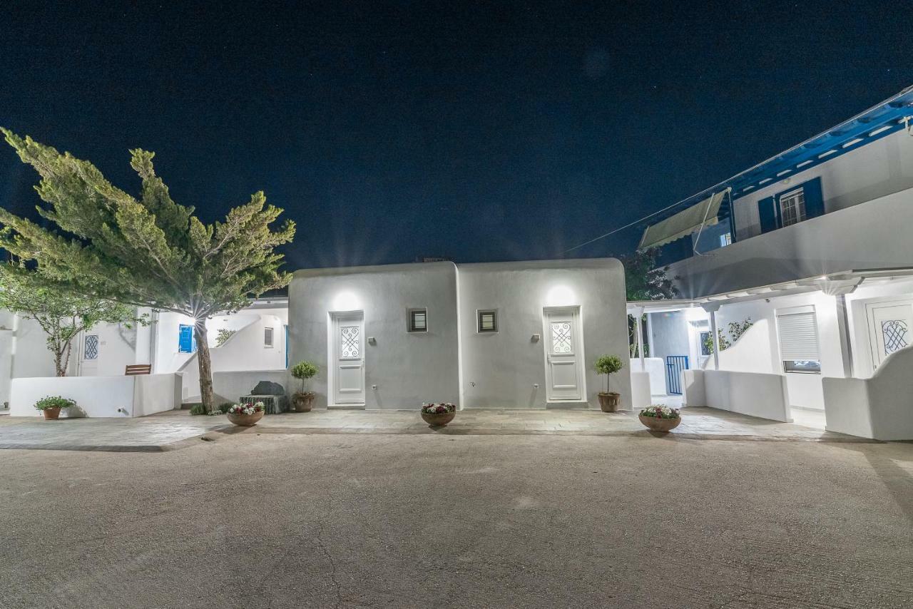 Flora'S Houses Mykonos Klouvas Exterior photo